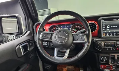 Jeep Wrangler 2021, 75559 км, за 25081.45 USD - фото 13