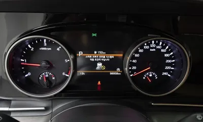 Kia Canival 2023, 98958 км, за 16225.15 USD - фото 8
