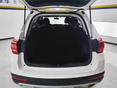Haval H6 2019, 102300 км, за 4685.49 USD