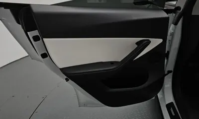 Tesla Model Y 2022, 38169 км, за 30936.03 USD - фото 25