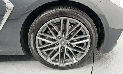 Genesis G70 2018, 38988 км, за 13875.12 USD