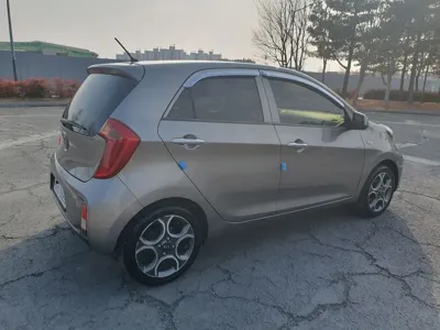 Kia Morning 2016, 121206 км, за 3494.47 USD