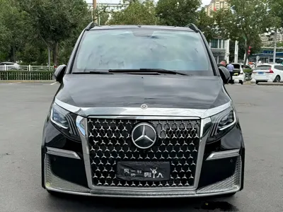Mercedes-Benz Vito 2023, 90000 км, за 27859.17 USD