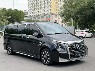 Mercedes-Benz Vito 2023, 90000 км, за 27859.17 USD