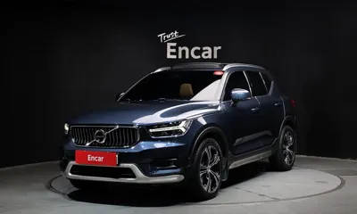 Volvo XC40 · 2022 год