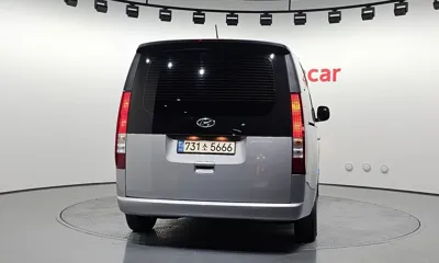Hyundai Staria 2022, 60662 км, за 13651.43 USD