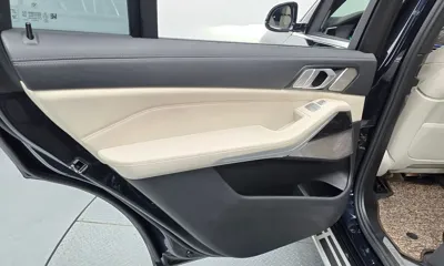 BMW X7 2021, 32649 км, за 57437.31 USD - фото 25