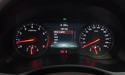 Kia K7 2017, 142001 км, за 6505.17 USD - фото 8