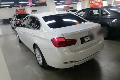 BMW 3 Series 2017, 55100 км, за 13139 USD - фото 4