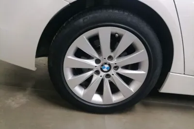 BMW 3 Series 2017, 55100 км, за 13139 USD - фото 11