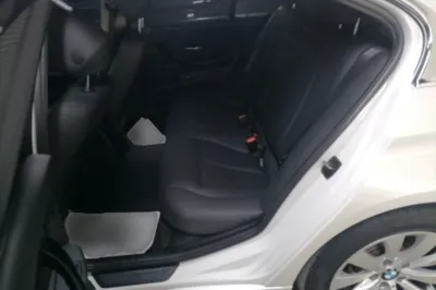 BMW 3 Series 2017, 55100 км, за 13139 USD - фото 20