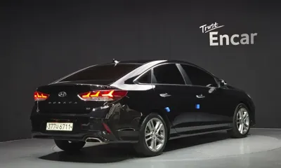 Hyundai Sonata 2019, 30718 км, за 11035.2 USD