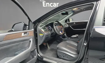 Hyundai Sonata 2019, 30718 км, за 11035.2 USD - фото 10