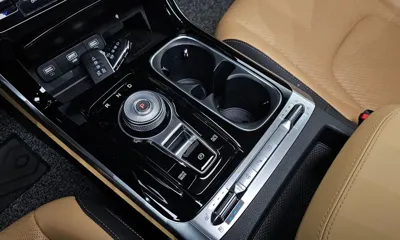 Kia Canival 2023, 17397 км, за 23106.21 USD - фото 9