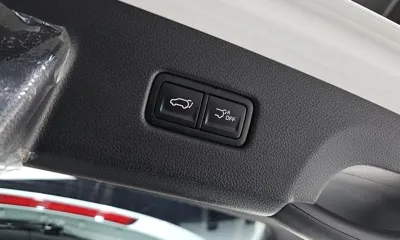 Kia Canival 2023, 17397 км, за 23106.21 USD - фото 19