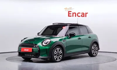 MINI Cooper · 2024 год