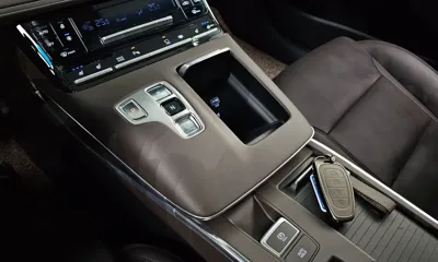 Hyundai Grandeur 2020, 68216 км, за 16935.8 USD - фото 9