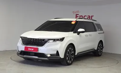 Kia Canival · 2023 год