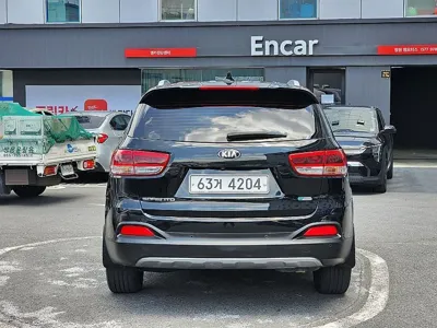 Kia Sorento 2015, 180241 км, за 6435.67 USD