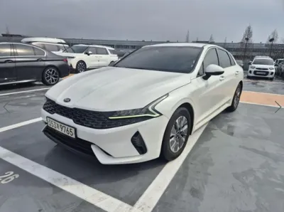Kia K5 · 2021 год