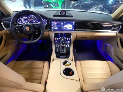 Porsche Panamera 2022, 42000 км, за 76873 USD