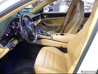 Porsche Panamera 2022, 42000 км, за 76873 USD