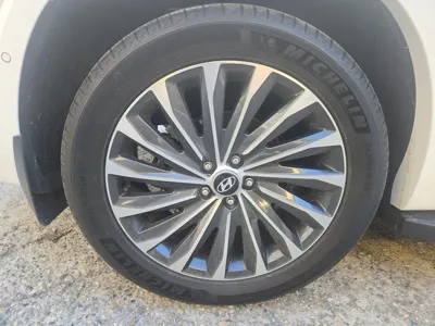 Hyundai Palisade 2023, 68000 км, за 24960.58 USD
