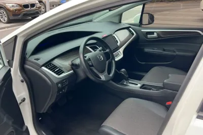 Honda Jade 2017, 73100 км, за 10035 USD - фото 23