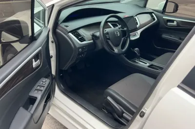 Honda Jade 2017, 73100 км, за 10035 USD - фото 24