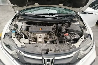 Honda Jade 2017, 73100 км, за 10035 USD - фото 31