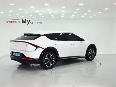 Kia EV6 2022, 87839 км, за 15104.37 USD