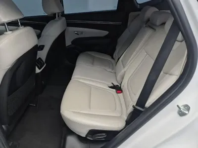 Hyundai Tucson 2022, 64463 км, за 15562.93 USD - фото 13