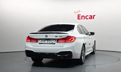 BMW 5-Series 2017, 101707 км, за 15526.92 USD