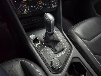 Volkswagen Tiguan 2018, 154798 км, за 14344.27 USD - фото 9