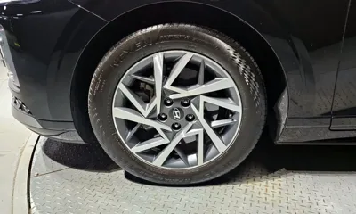 Hyundai Grandeur 2023, 22618 км, за 19968.46 USD