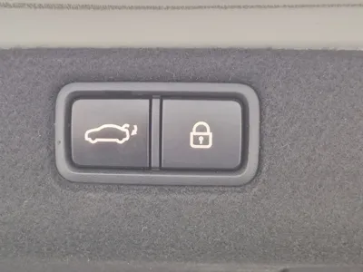 Kia K9 2014, 120195 км, за 5330.56 USD - фото 16