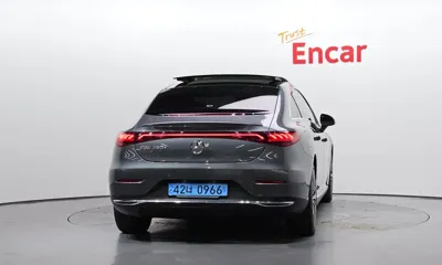 Mercedes-Benz EQE 2022, 34462 км, за 34703.88 USD
