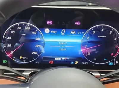 Mercedes-Benz S-Class 2024, 32282 км, за 82053.3 USD - фото 6