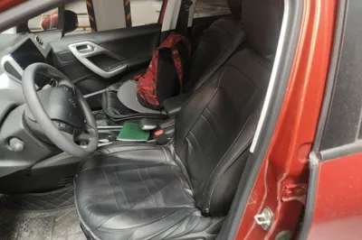 Peugeot 2008 2018, 50100 км, за 6147 USD - фото 14