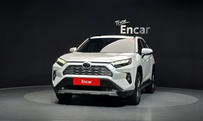 Toyota RAV4 2025, 6263 км, за 30327.05 USD