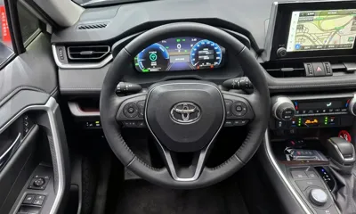 Toyota RAV4 2025, 6263 км, за 30341.11 USD - фото 14