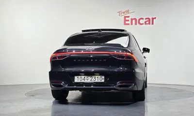 Hyundai Grandeur 2020, 108639 км, за 15130.49 USD