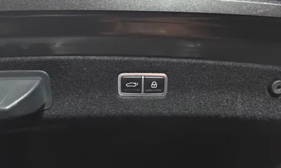 Genesis G90 2022, 167103 км, за 39979.18 USD - фото 20