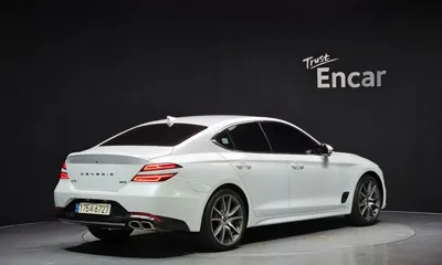 Genesis G70 2023, 19719 км, за 22762.19 USD