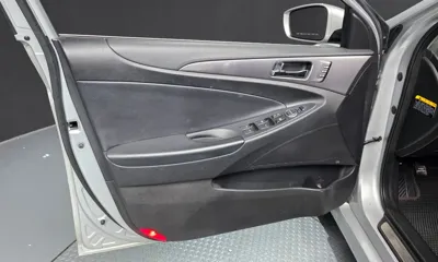 Hyundai Sonata 2012, 95031 км, за 3275.57 USD - фото 24