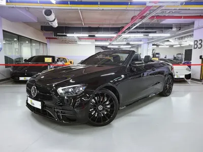 Mercedes-Benz E-Class 2023, 4337 км, за 55832.87 USD