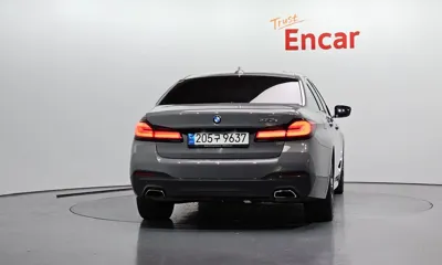 BMW 5-Series 2021, 86819 км, за 23303.14 USD
