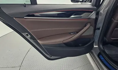 BMW 5-Series 2021, 86819 км, за 23303.14 USD - фото 25