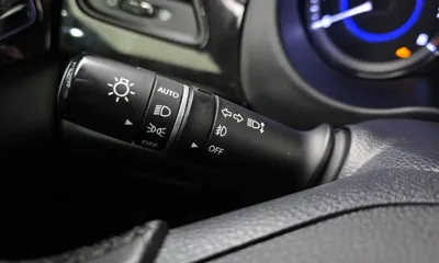 Hyundai Grandeur 2015, 139105 км, за 6276.84 USD - фото 13
