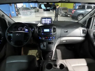 Hyundai Starex 2019, 151971 км, за 7814.02 USD